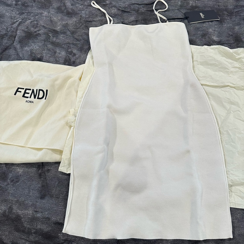 Fendi knit reversible dress. Size 38. - Picture 2 of 4